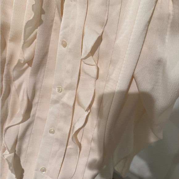 Express Cream Ruched Ruffled Blouse like new - Picture 2 of 5